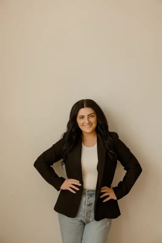 Professional headshot of Jessica Sykes, Registered Psychotherapist (Qualifying) (ON)