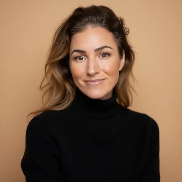 Professional headshot of Michelle Lehoux, Registered Psychotherapist (Qualifying) (ON)