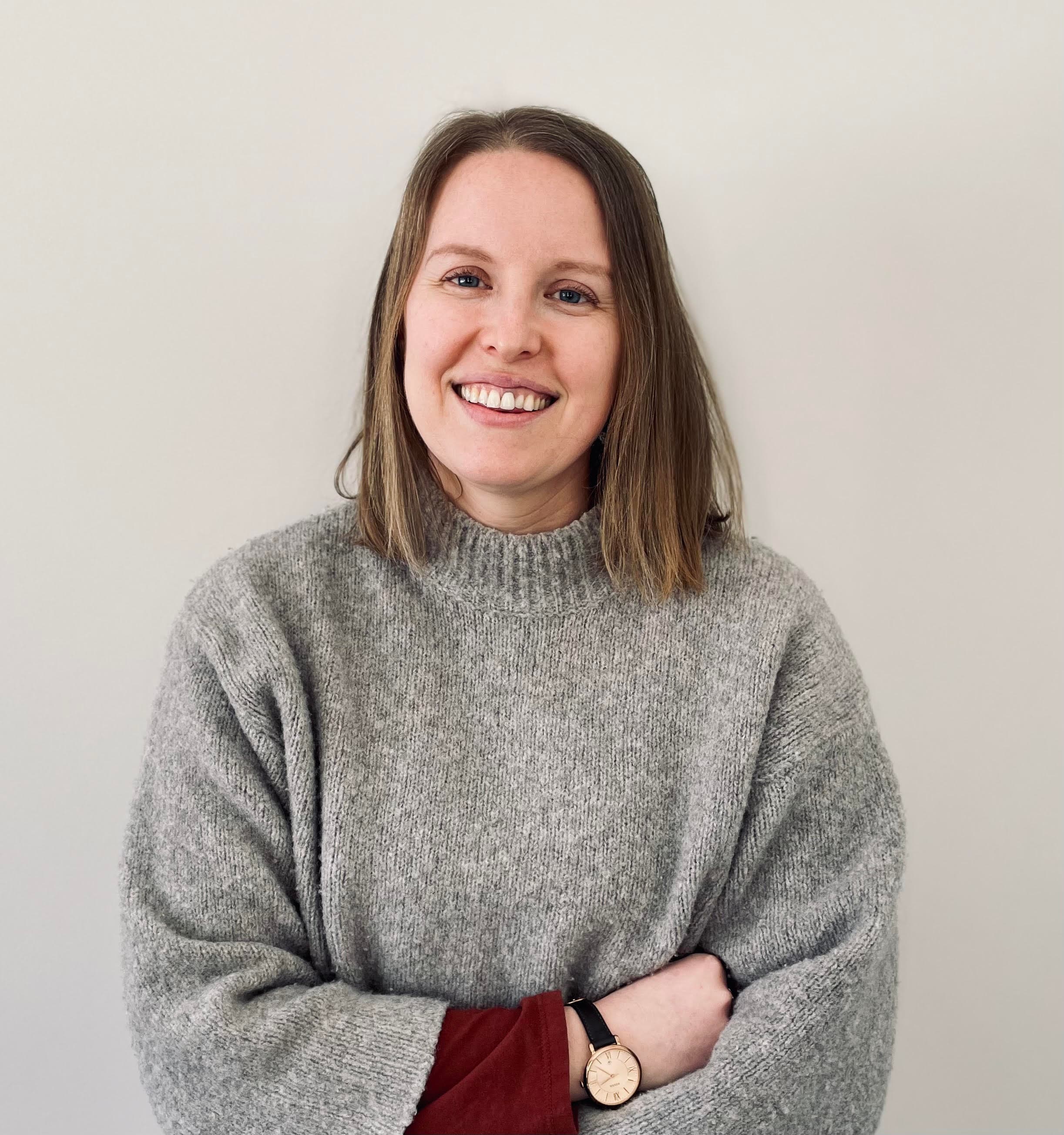 Professional headshot of Kate Wong, Registered Psychotherapist (ON)